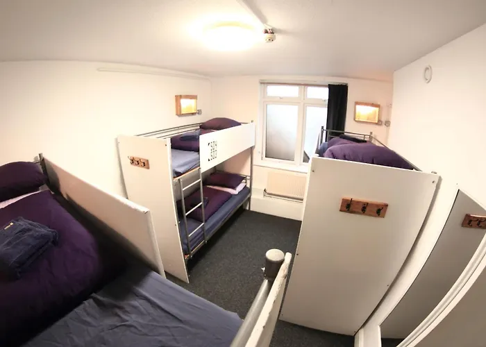Dormitory Room Mixed