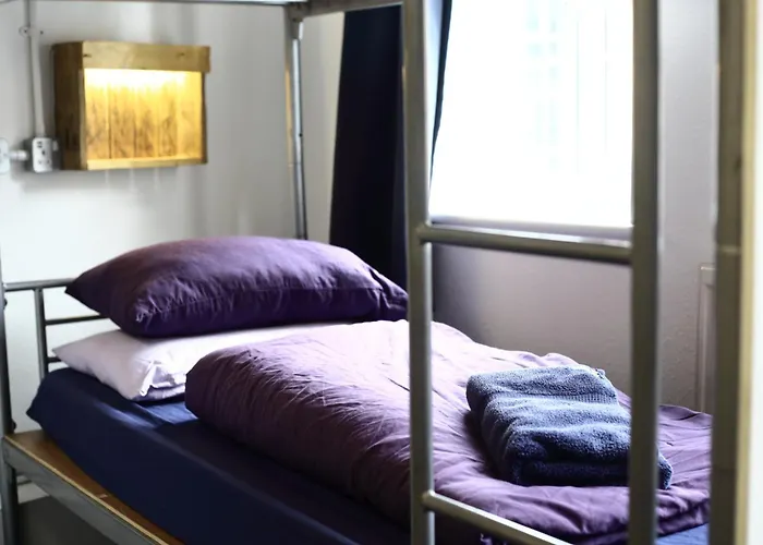 Dormitory Room Mixed